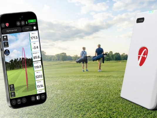 FlightScope Father's Day Deals Give Golf Dads the Gift of Better Practice